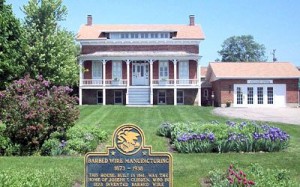 gliddenhomesteadwithsign