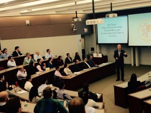 Gov. Rauner at the Univ. of Chicago's Booth School of Business this afternoon.