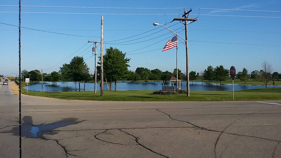 10403018_869374456445838_8735533789309841511_n[1]