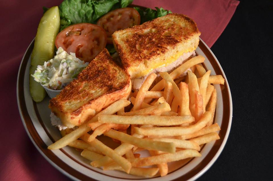 11899796_1066608620029402_379708953362426949_n[1]