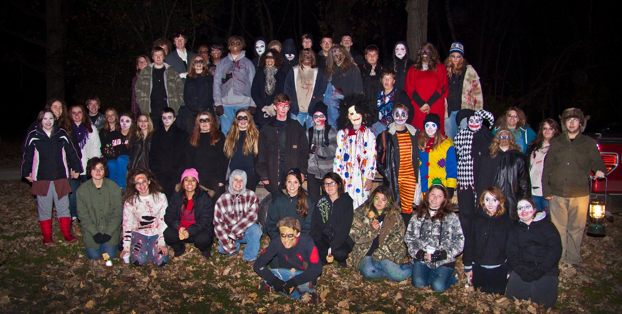 Terror-in-the-Timber-Cast-2014-X2[1]