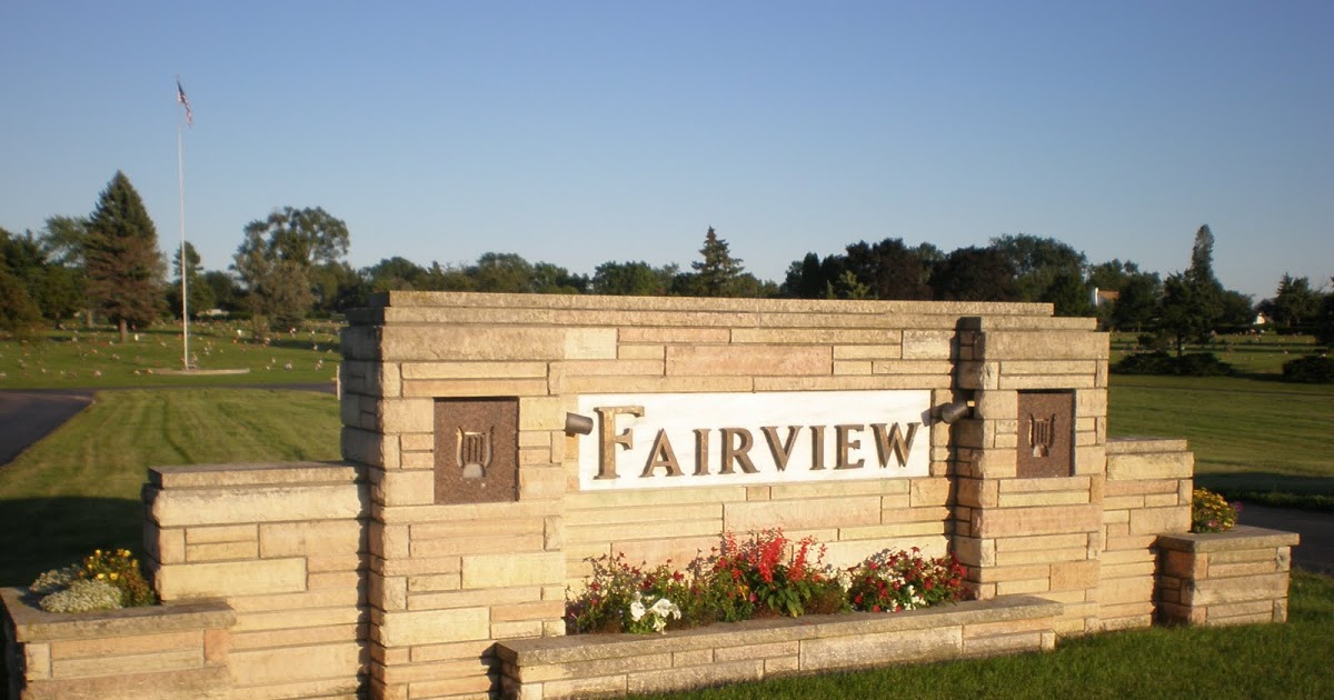 Fairview+Cemetery+-+DeKalb,+IL[1]